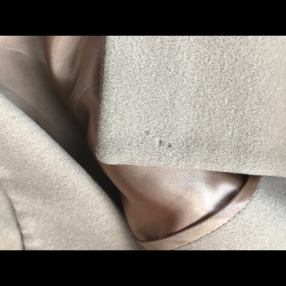 Gorgeous long cashmere coat, mink trim size 4-6 - Picture 8 of 9